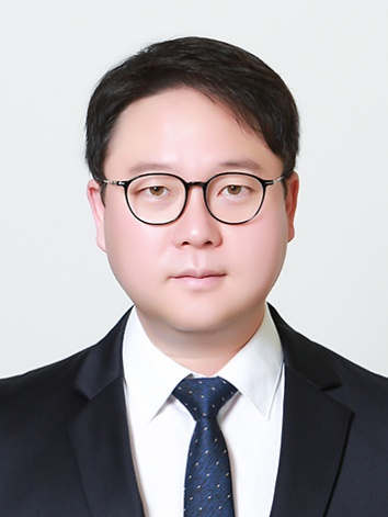 엄준식 프로필 사진