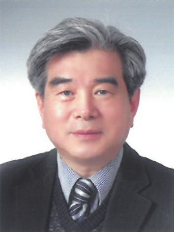 Researcher Kim, Sa Ick photo
