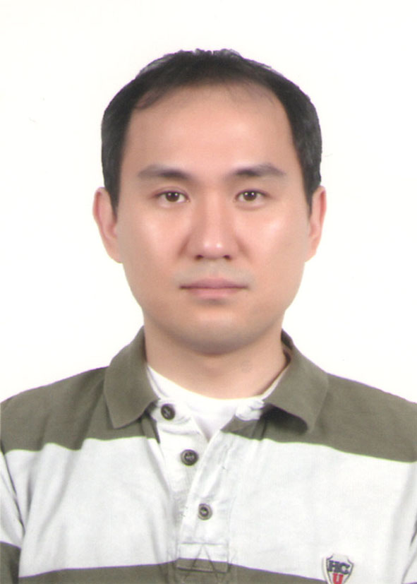 Researcher Lee, Dong Kun photo
