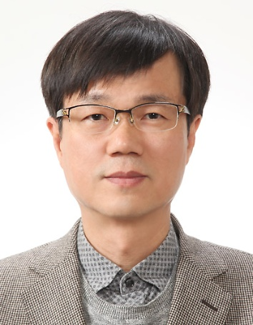 Researcher Kim, Yong Jin photo
