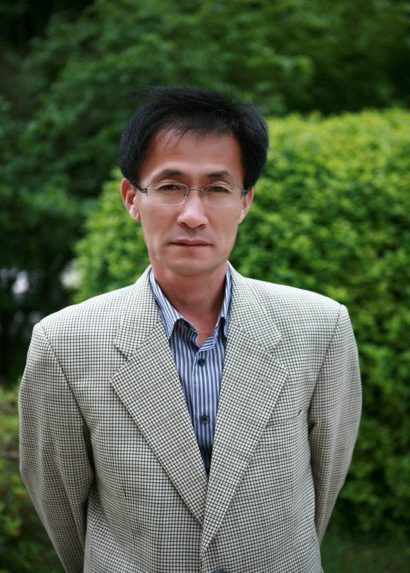 Researcher Kang, Nam Jun photo