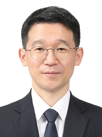 Researcher Lee, Heon Hui photo